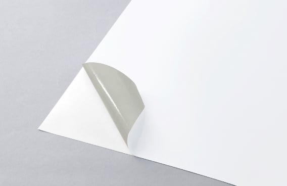 ホワイト（塩ビ・強粘着再剥離）